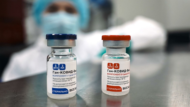 Spectator объяснил "катастрофой" интерес Германии к российской вакцине