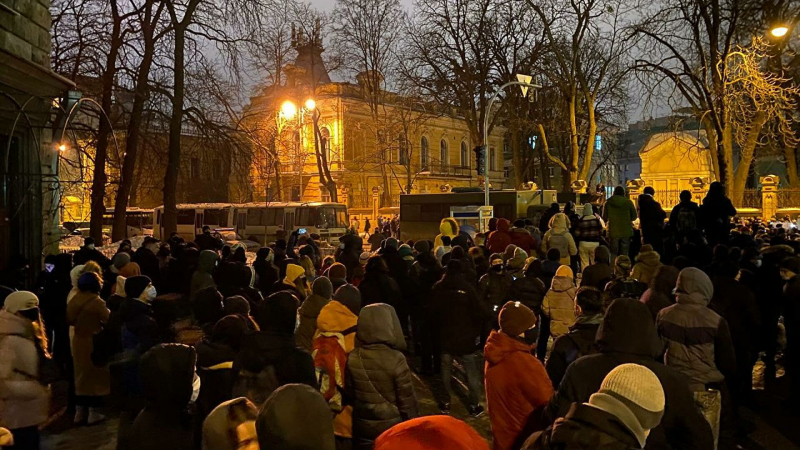 В Киеве завершилась акция в поддержку националиста Стерненко