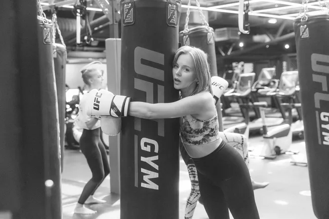 Тренировка в UFC GYM – открытый боевой девичник
